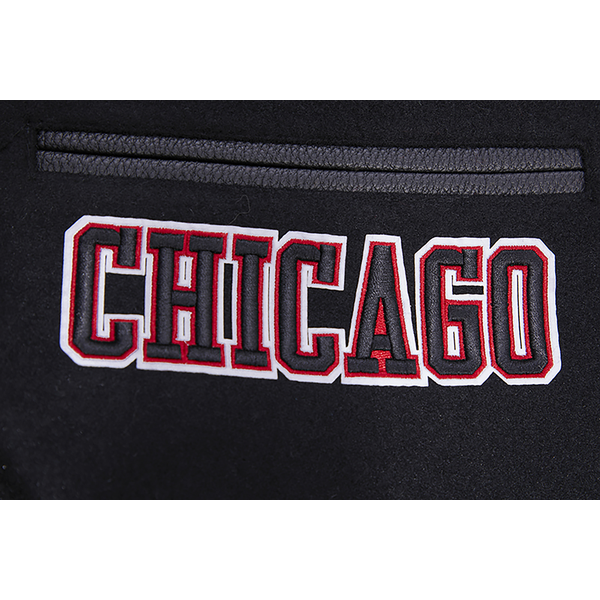 Pro Standard Chicago Bulls Retro Classic Wool Varsity Jacket - Men's - Black/Black/Red - Image 9