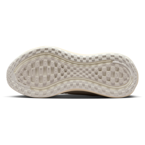 Nike Vomero Plus ESS - Women's - Summit White/Chalk/Pure Platinum - Image 5