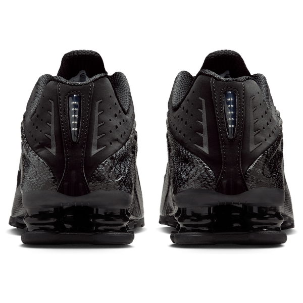 Nike Shox R4 - Women's - Black/Mtlc Silver/Black - Image 3