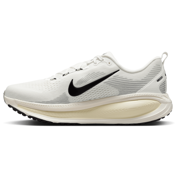 Nike Vomero 18 - Men's - Summit White/Black - Image 2