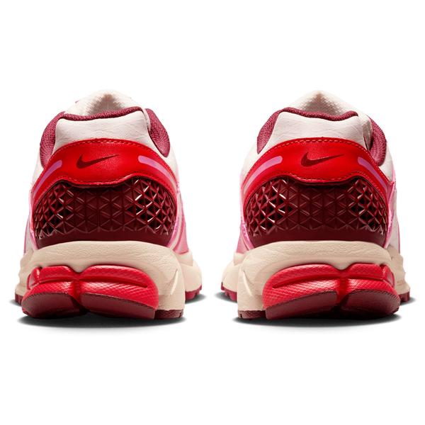 Nike Zoom Vomero 5 - Women's - Lt Crimson/Lt Soft Pink/Team Red - Image 3