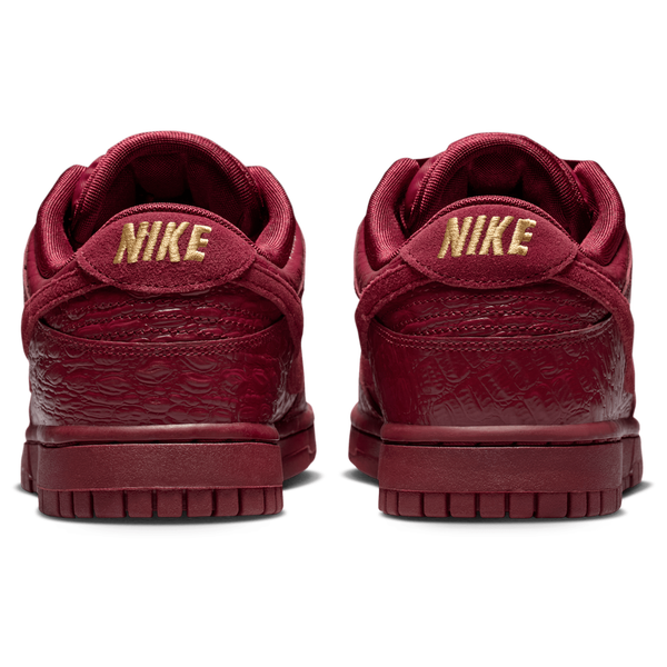Nike Dunk Low SS - Women's - Team Red/Team Red/Mtlc Gold - Image 3